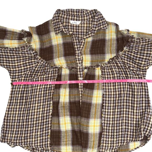 In Loom Brown Plaid Check Frayed Ruffle Relaxed Button Front Top Size Small - Picture 11 of 13